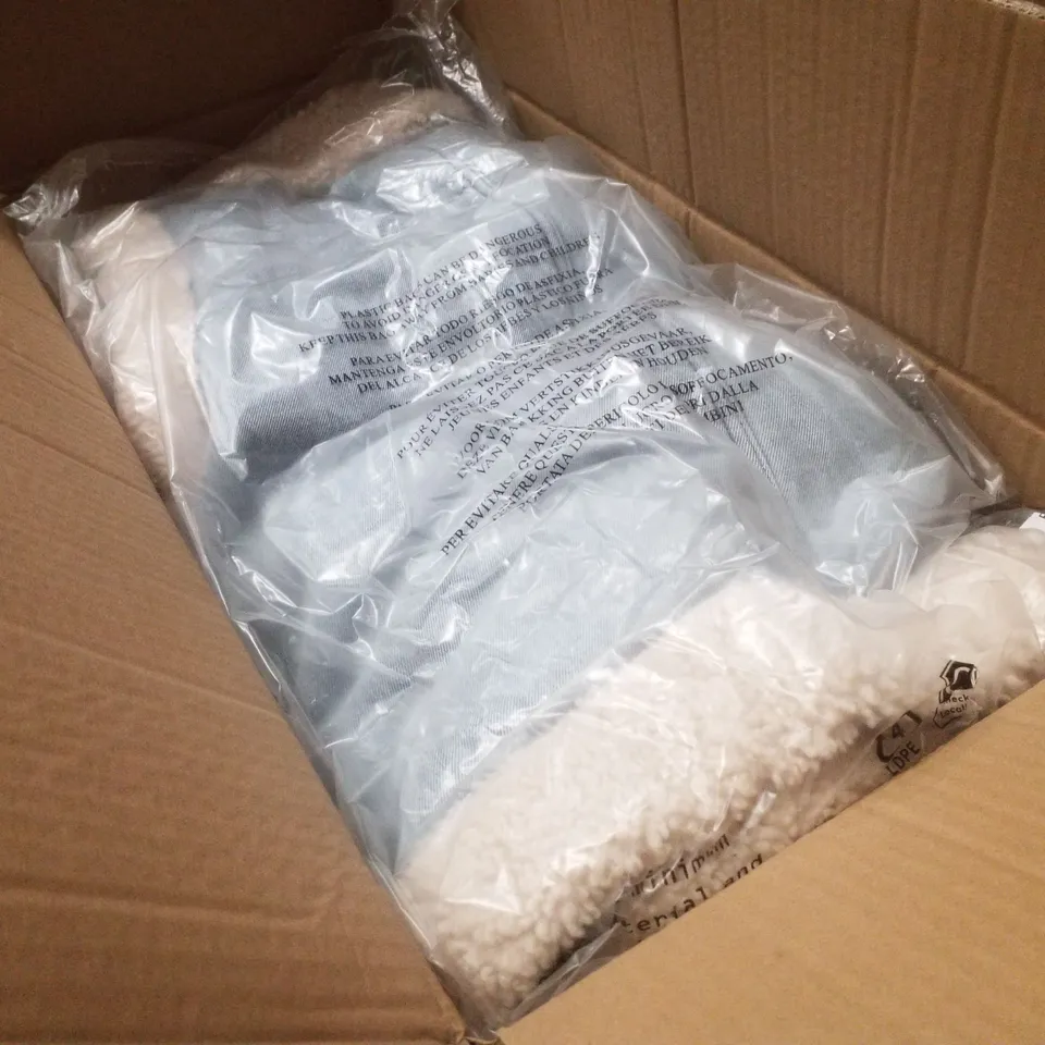 BOX CONTAINING APPROXIMATELY 6 BRAND NEW SIMPLY BE BLUE REGULAR SLEEVELESS DENIM GILETS - SIZE 16
