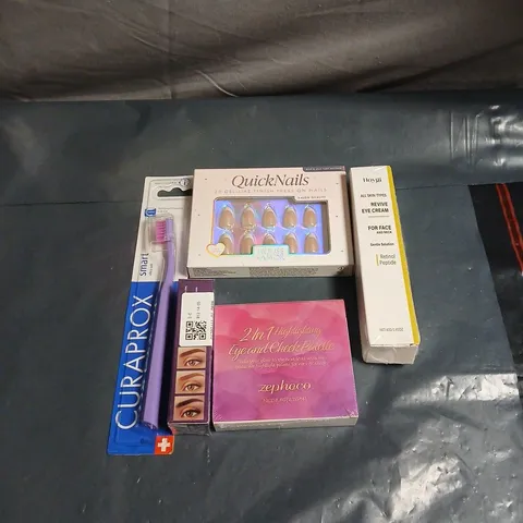 APPROXIMATELY 20 ASSORTED COSMETIC ITEMS TO INCLUDE HOYGI EYE CREAM, QUICK NAILS, 2 IN 1 PALETTE, TOOTHBRUSH ETC