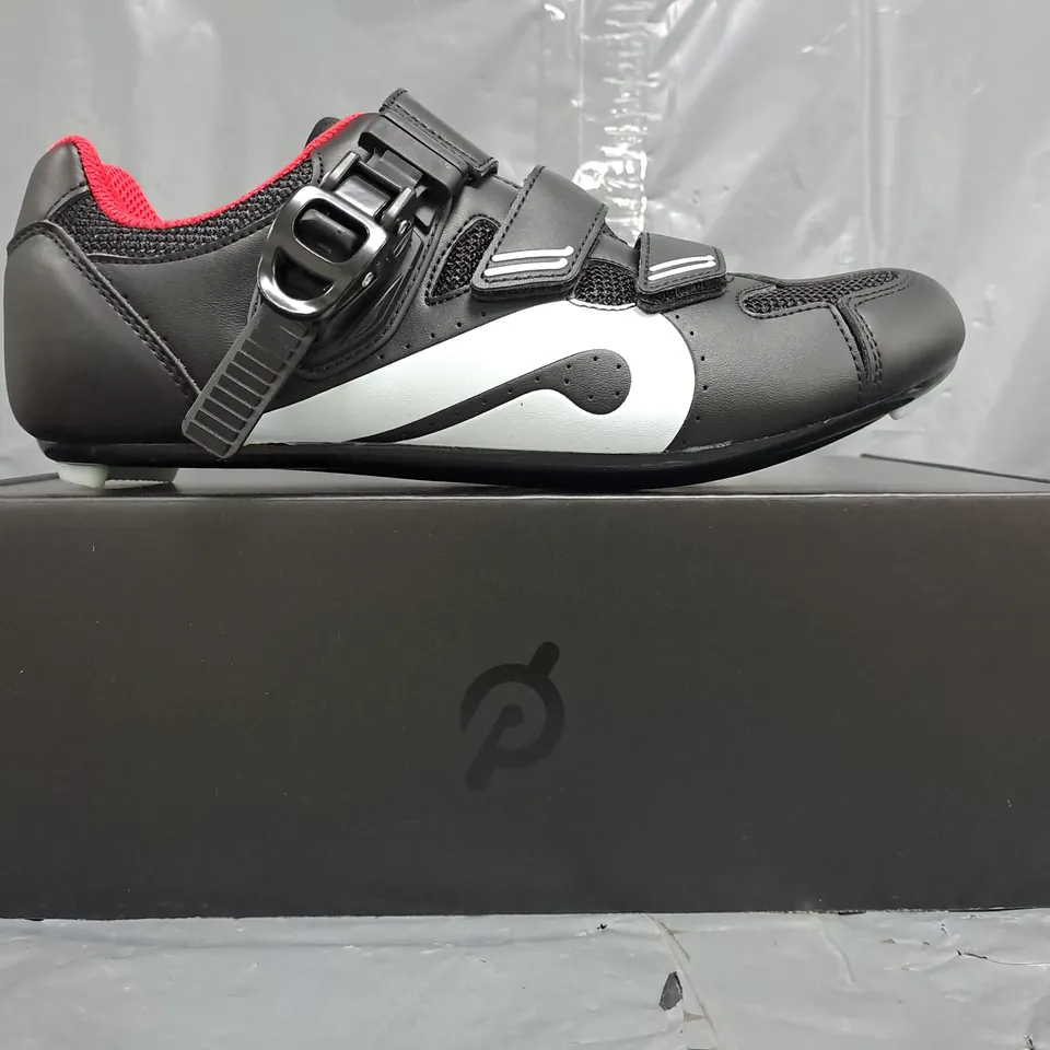 BOXED PAIR OF PELOTON CYCLING SHOES IN BLACK/WHITE/RED SIZE EU 40