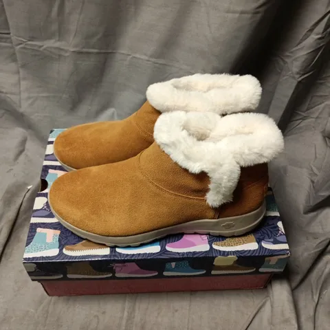 SKECHERS GOWALK BOOTS – CHESTNUT SUEDE WITH WHITE FAUX-FUR TRIM, UK 6 (US 9, EU 39)