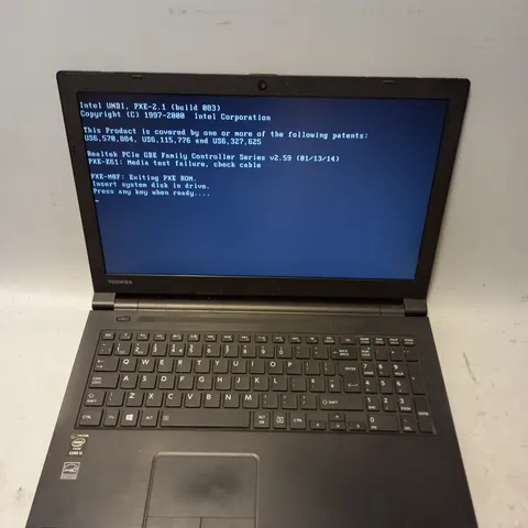 TOSHIBA SATELLITE PRO R50-B LAPTOP IN BLACK
