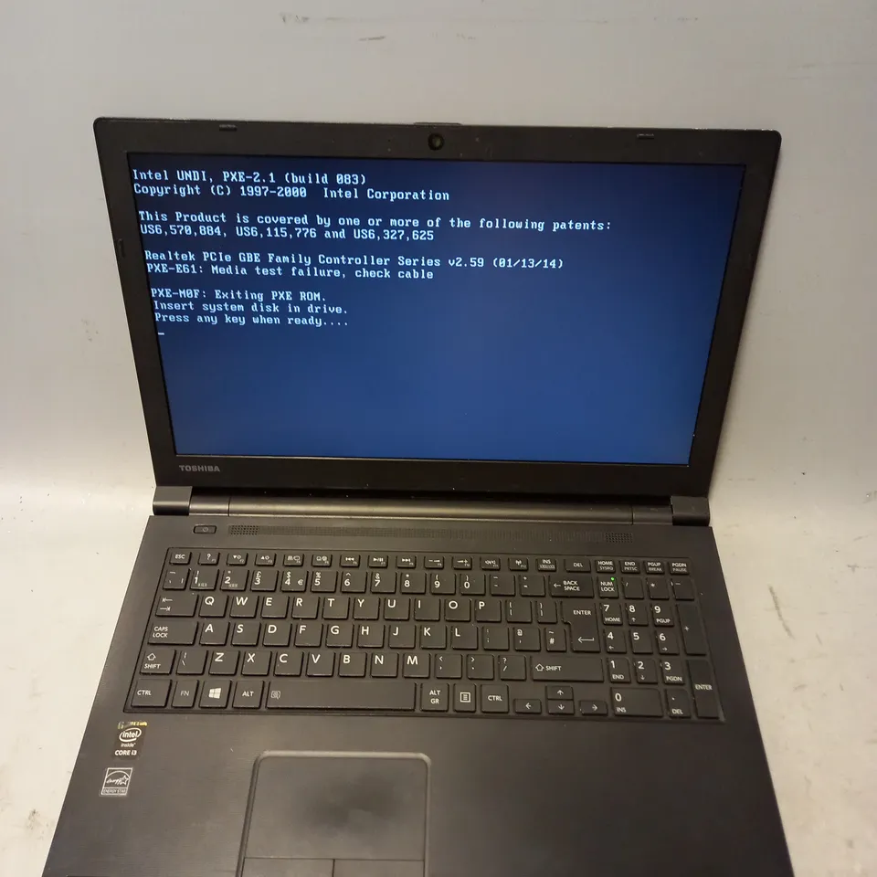 TOSHIBA SATELLITE PRO R50-B LAPTOP IN BLACK