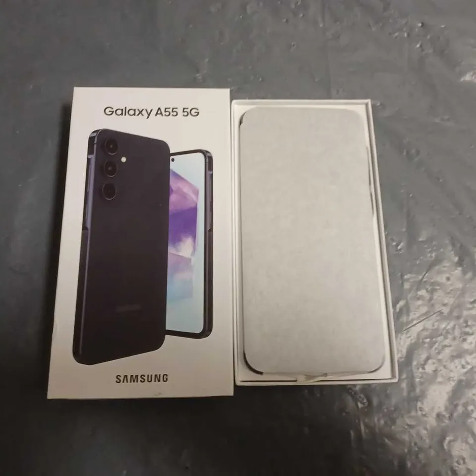 BOXED SAMSUNG GALAXY A55 5G 8+128GB IN AWESOME NAVY - SM-A556E/DS