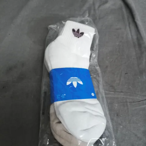 ADIDAS CREW SOCKS - X3 - SIZE M