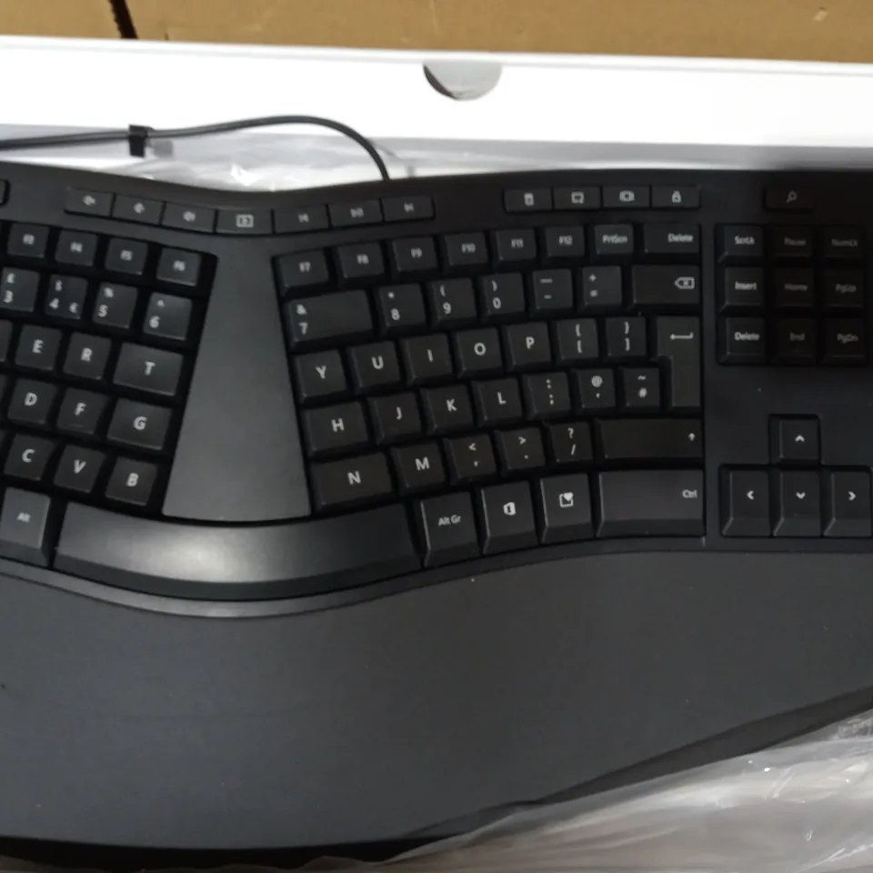 MICROSOFT ERGONOMIC KEYBOARD