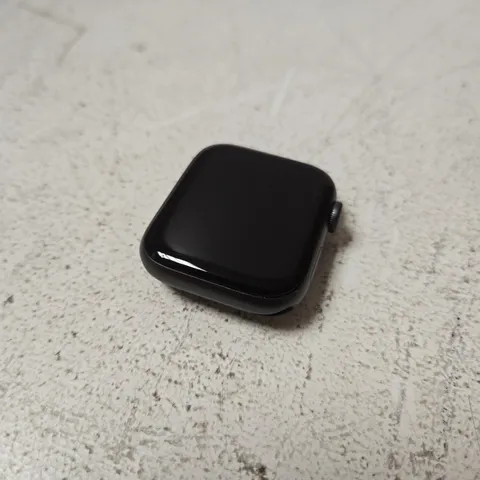 APPLE SMARTWATCH SERIES 6