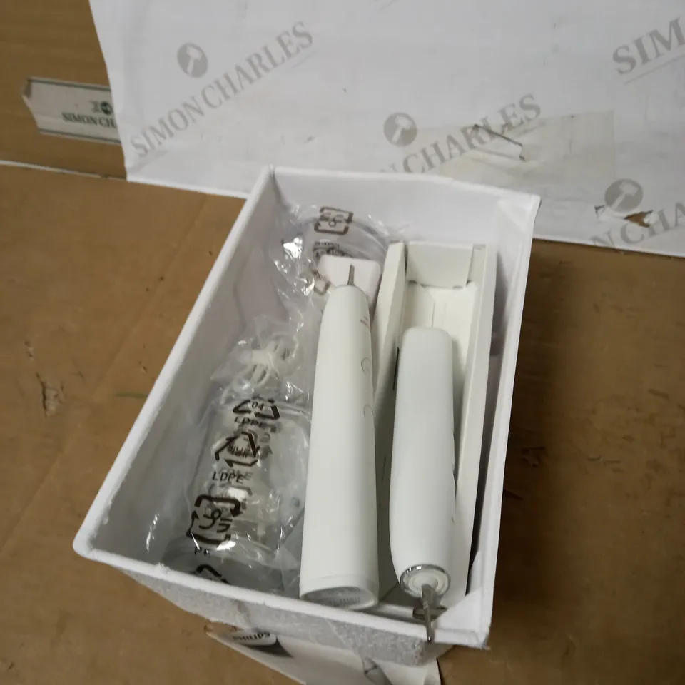 PHILIPS SONICARE 9000 DIAMOND CLEAN 