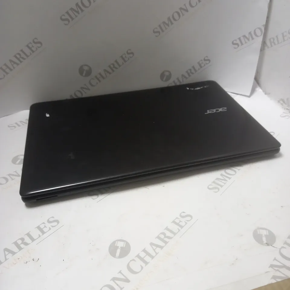 ACER TRAVELMATE NOTEBOOK IN BLACK