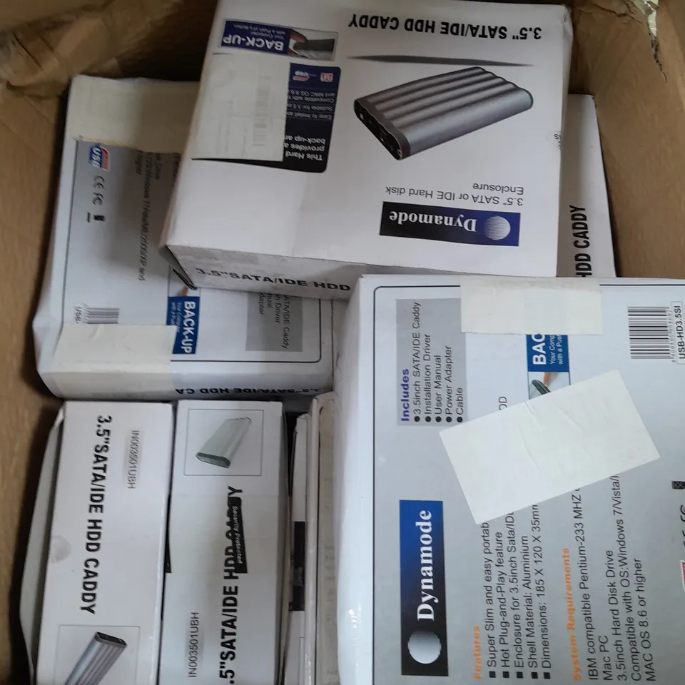 APPROXIMATELY 10 BOXED DYNAMODE 3.5"SATA/IDE HDD CADDIES 