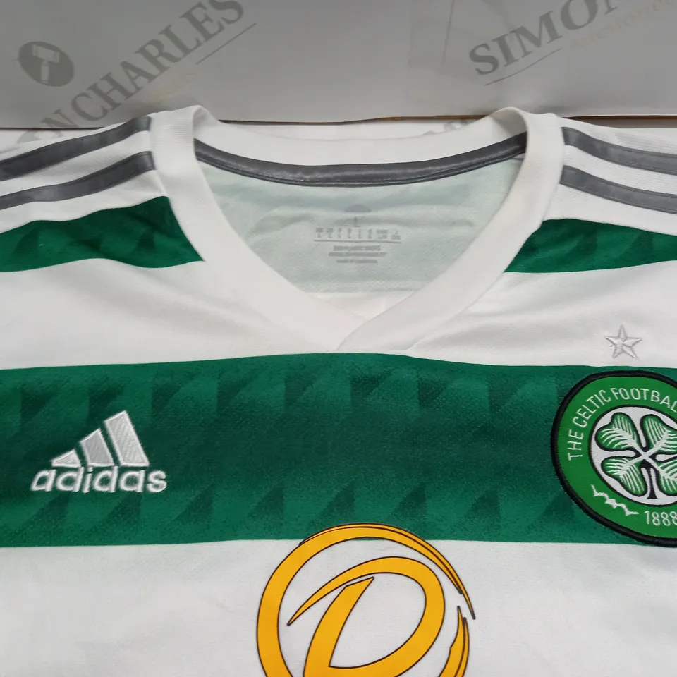 CELTIC FOOTBALL CLUB T-SHIRT - L