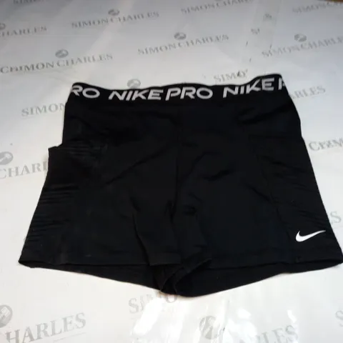 NIKE PRO TIGHT FIT SHORTS SIZE L