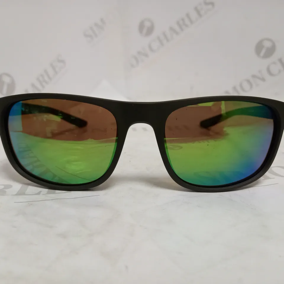 NIKE ENDURE GREEN RECTANGLE SUNGLASSES RRP £70