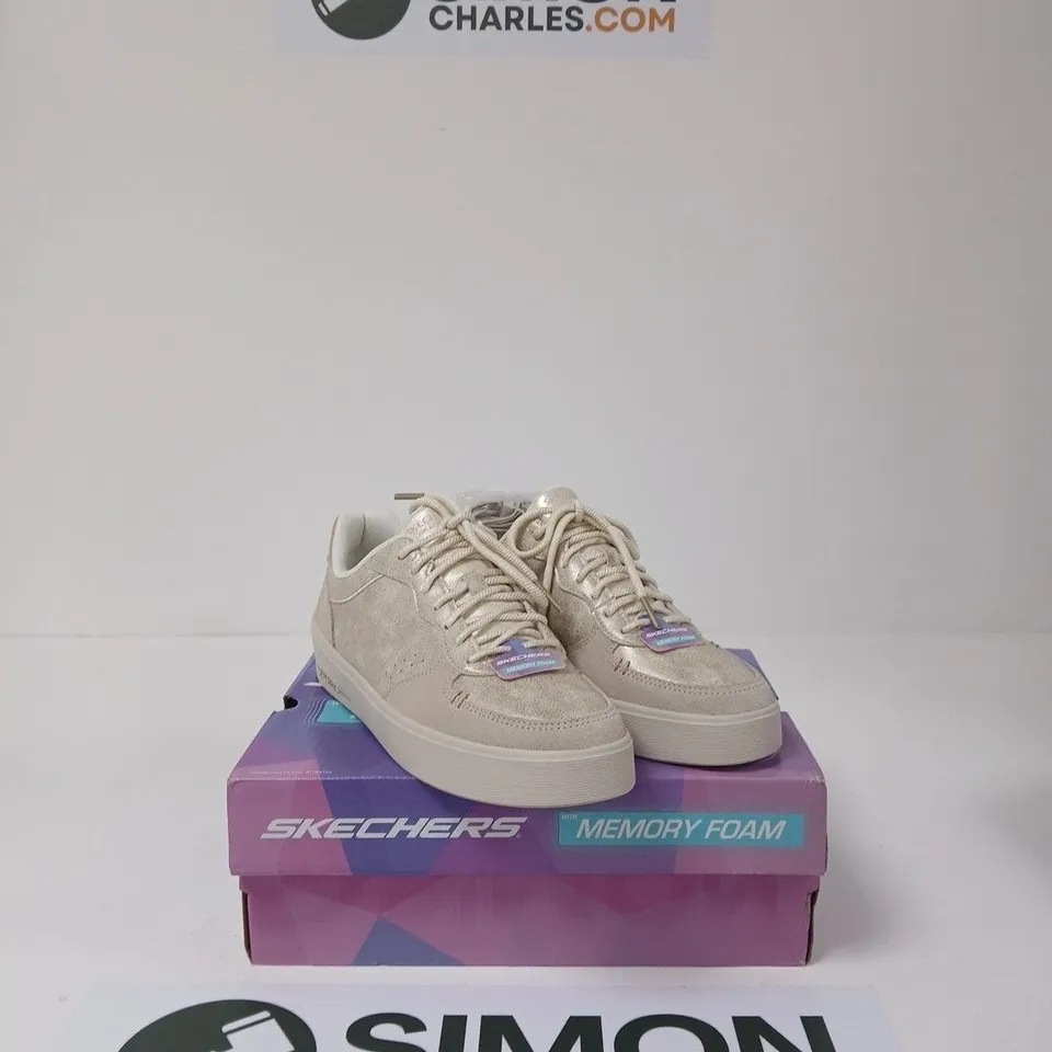 SKECHERS HILAND SHIMMERING SPLENDID MEMORY FOAM SNEAKERS – NATURAL, UK SIZE 5.5 (BOXED)