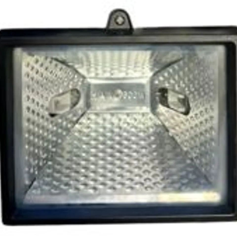 TWO 500W HALOGEN INDUSTRIAL FLOODLIGHTS RRP £324