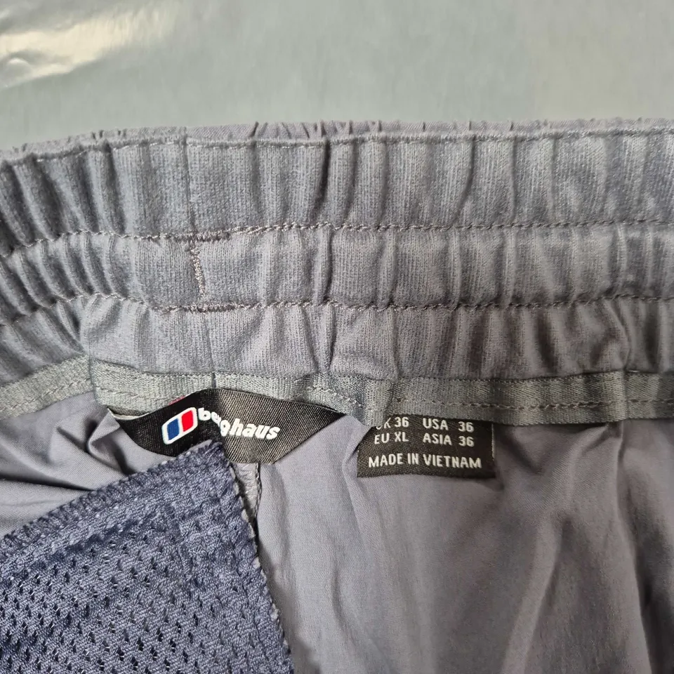 BERGHAUS MEN’S NAVY SHORTS – UK 36 (EU XL, USA 36) MADE IN VIETNAM