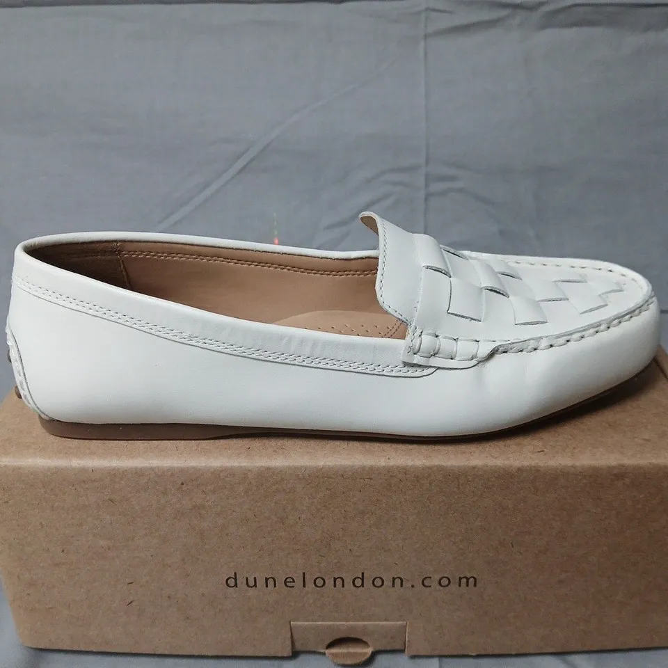 Dune London Greene White Leather Woven Driving Loafer - EU40