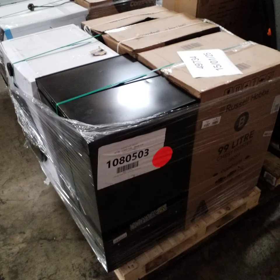 PALLET OF APPROXIMATELY 4 UNPROCESSED RAW RETURN WHITE GOODS TO INCLUDE