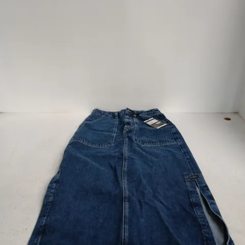 YARREL DENIM A-LINE SKIRT β WASHED INDIGO DENIM, UK 24 (24R) β FINISTERRE