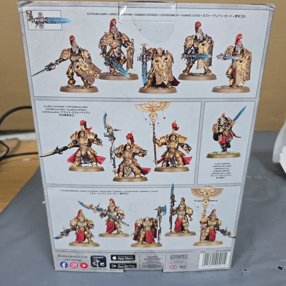 WARHAMMER 40,000 COMBAT PATROL ADEPTUS CUSTODES (14 MINIATURES) – BOXED SET