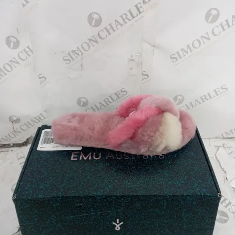 EMU AUSTRALIA BLUSH PINK SANDAL SIZE 5