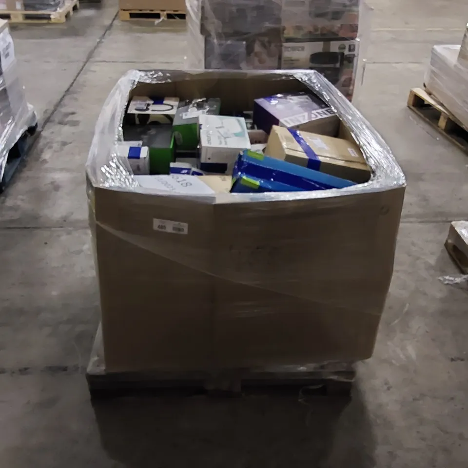 PALLET OF APPROXIMATELY 148 ASSORTED HIGH VALUE ITEMS TO INCLUDE 