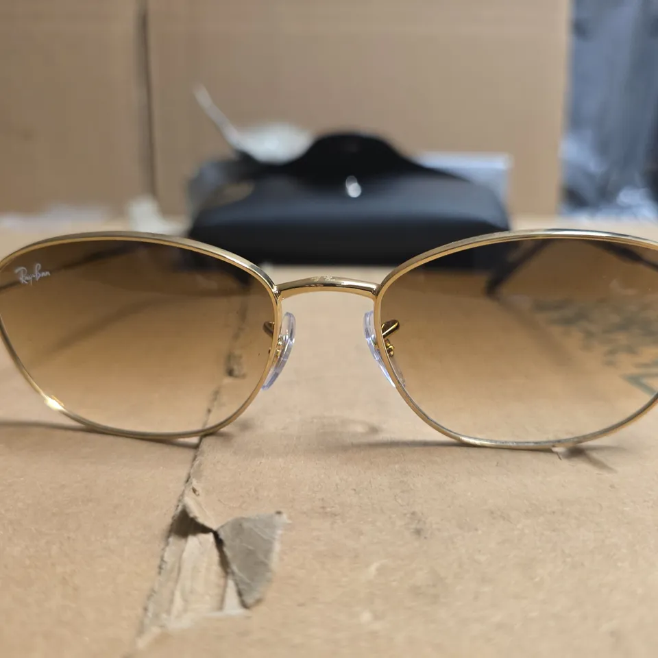 RAY-BAN AVIATOR SUNGLASSES – GOLD FRAME, BROWN LENSES