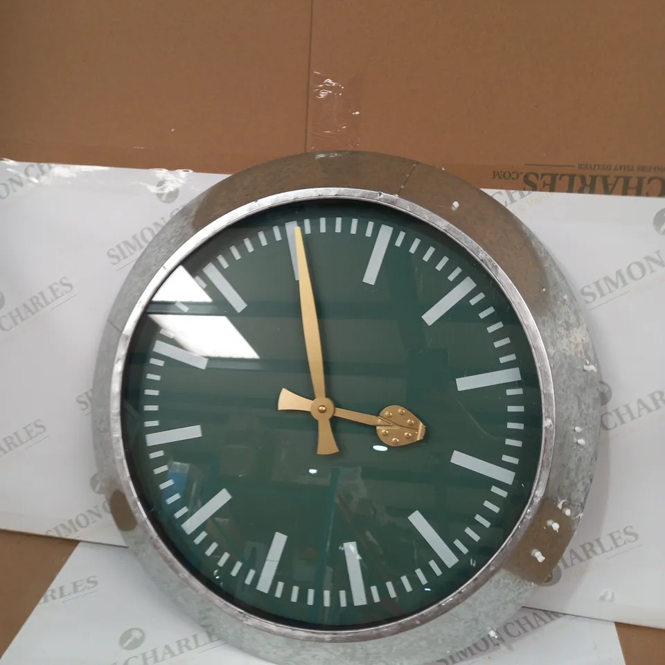 LARGE OUTDOOR GALVANISED STEEL CLOCK - GREEN FACE