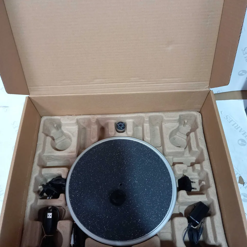 HOUSE OF MARLEY STIR IT UP TURNTABLE 