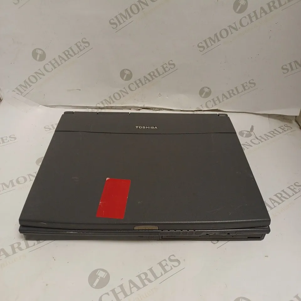 TOSHIBA T8000 X8701199E