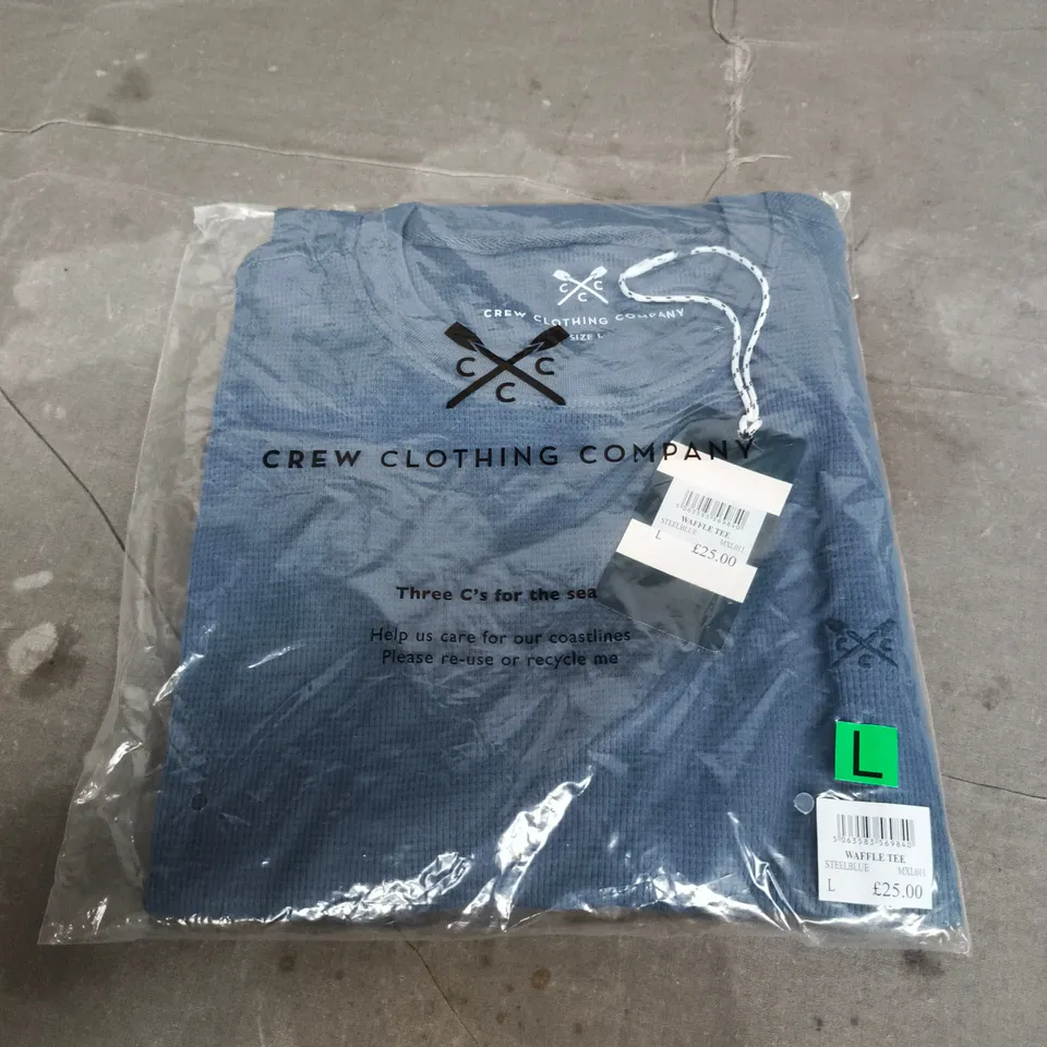 CREW CLOTHING COMPANY WAFFLE TEE SIZE L 