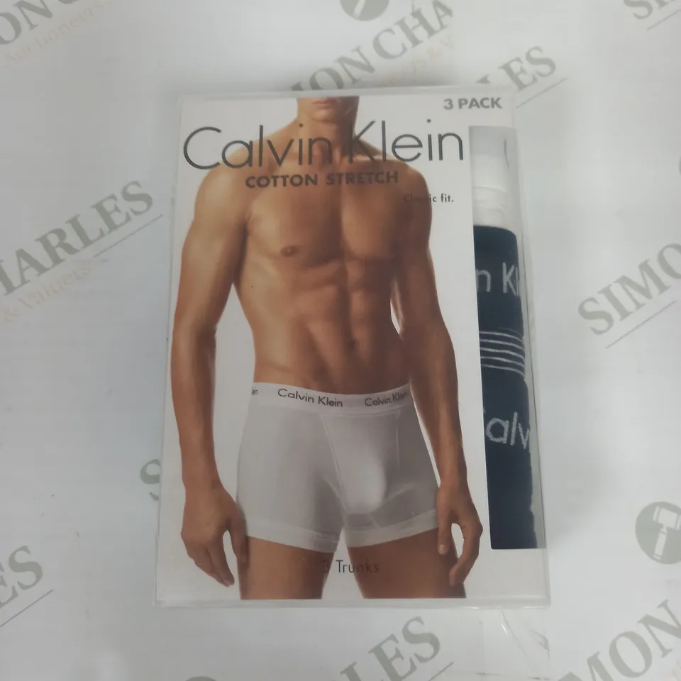 SEALED CALVIN KLEIN COTTON STRETCH BOXERS - M