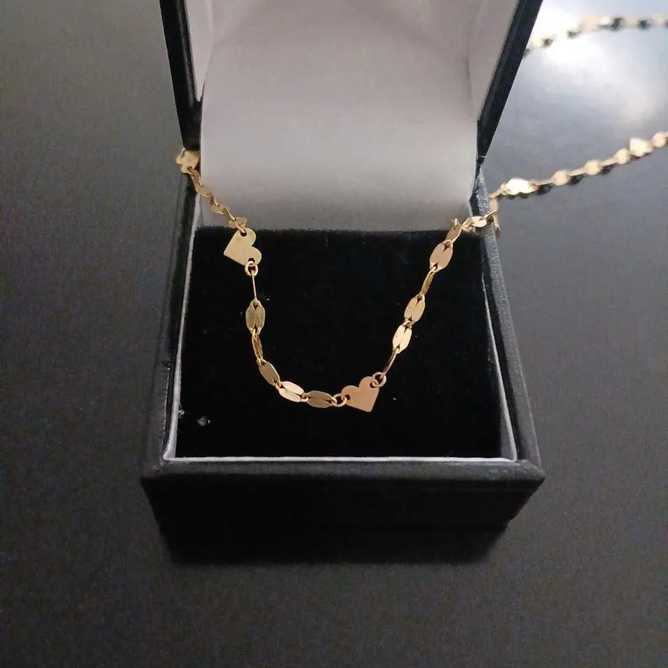GOLD 9CT ITALIAN GOLD HEART PETAL NECKLACE 1.60G