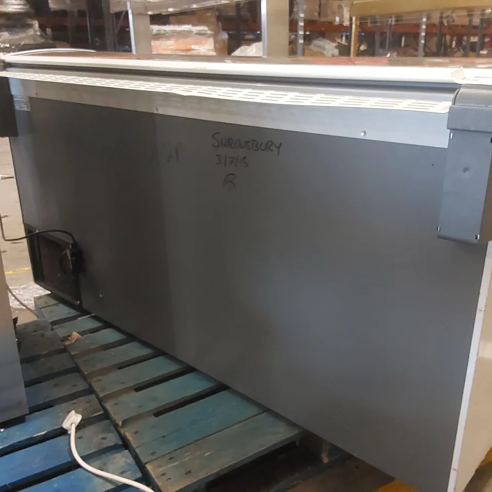 NOVUM 601L GLASS TOP CHEST FREEZER