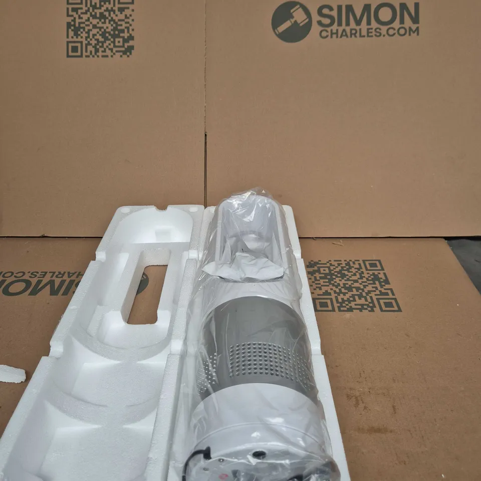 PURE COOL CYLINDRICAL FAN IN PROTECTIVE PACKAGING 