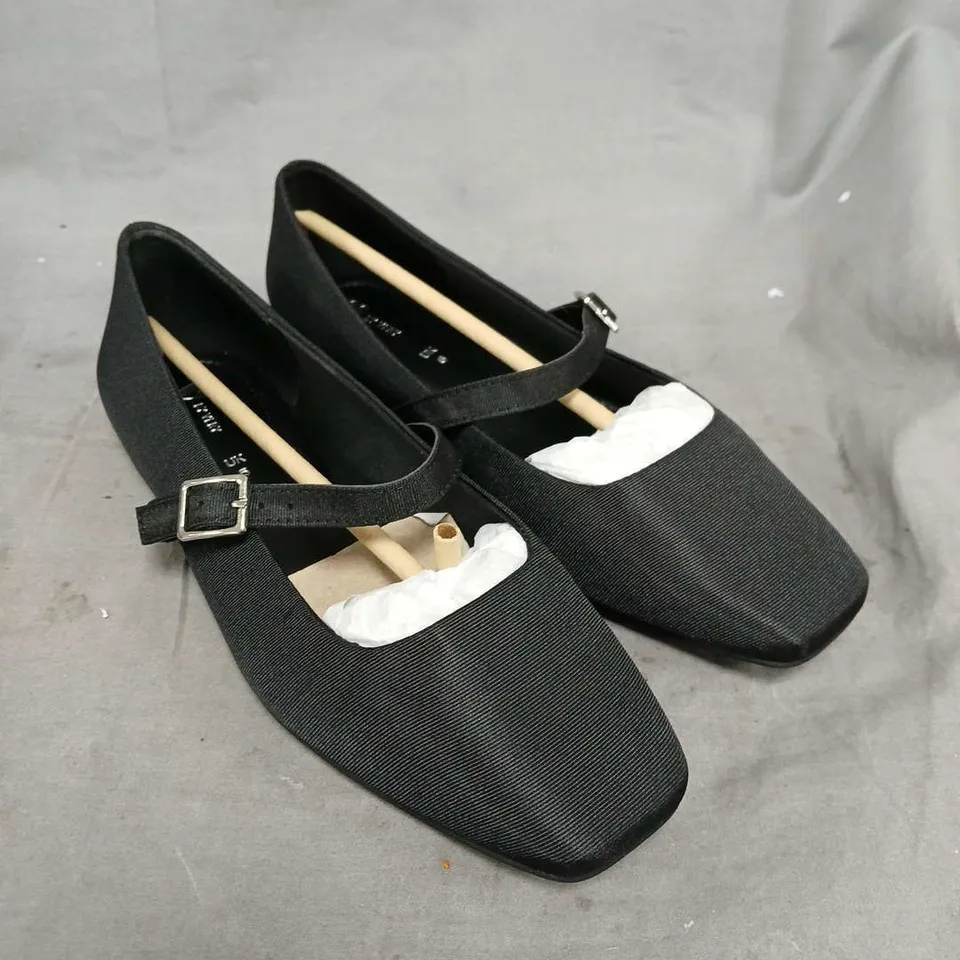 LADIES SQUARE TOE BALLERINA SHOES - BLACK - SIZE 5