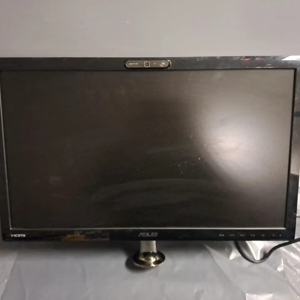 UNBOXED ASUS 22" MONITOR - VK228