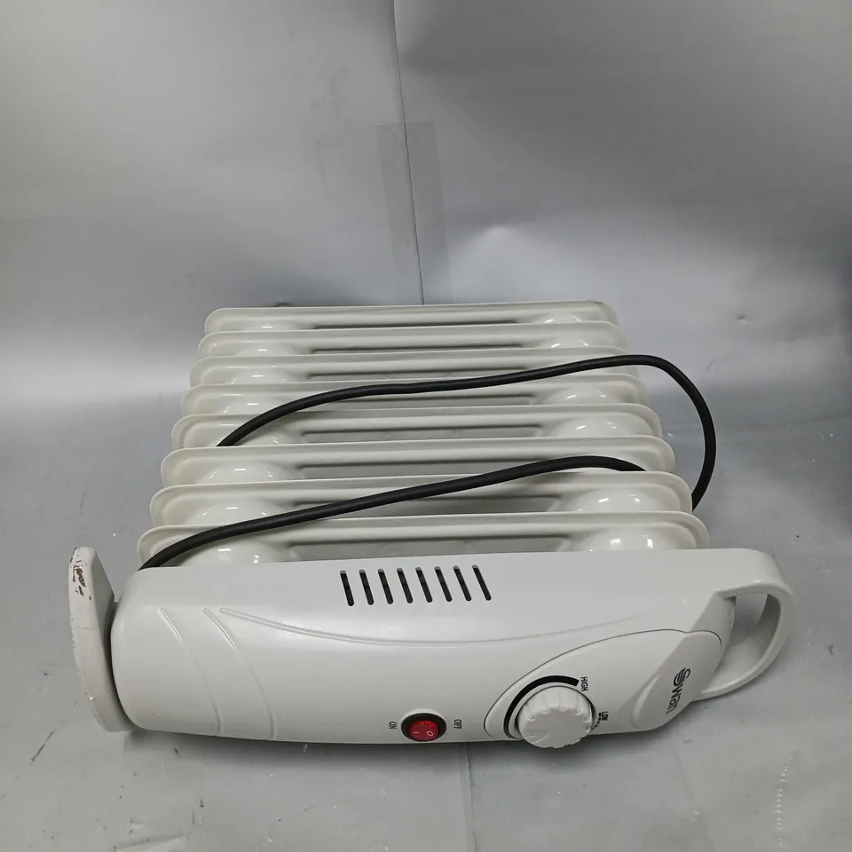 BOXED SWAN 1000W MINI OIL HEATER - WHITE RRP £29