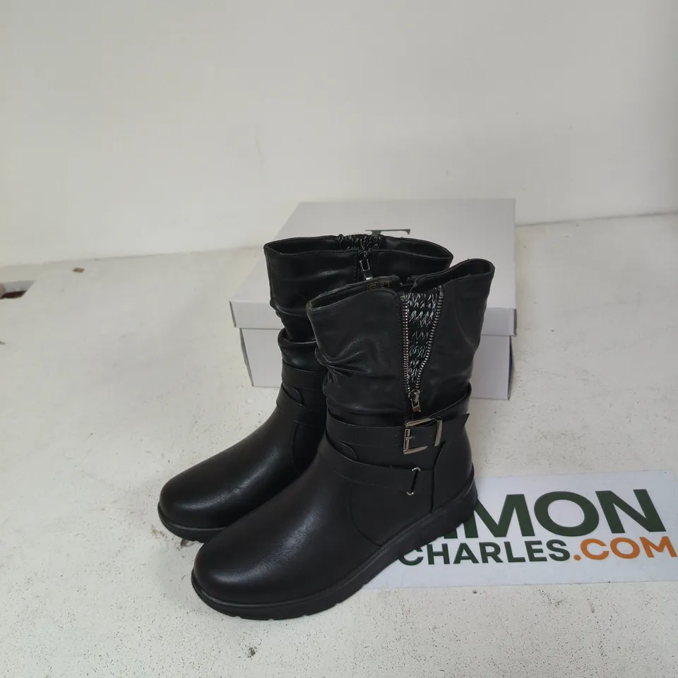 E. SHOES BY EMMA CATALINA BLACK BOOTS, UK 5