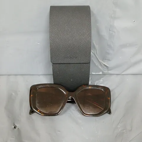 BOXED PRADA IRREGULAR SUNGLASSES 