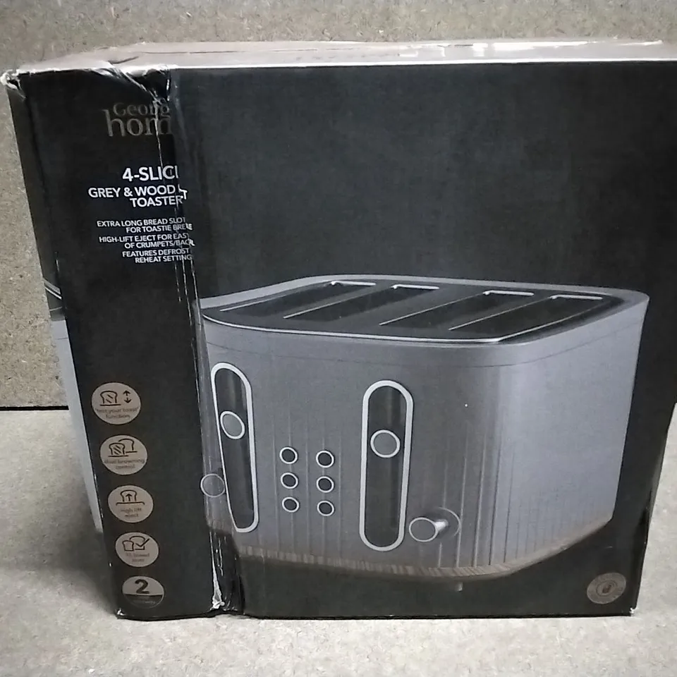 BOXED 4-SLICE GREY & WOOD EFFECT TOASTER