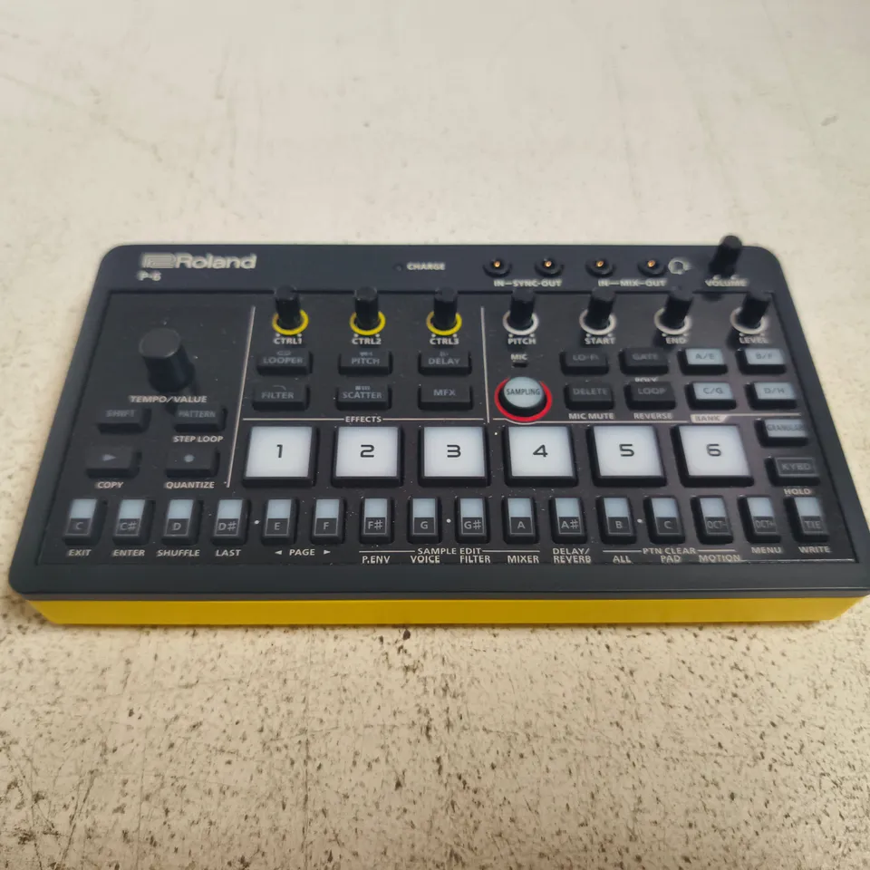 ROLAND P-6 CREATIVE SAMPLER – BOXED