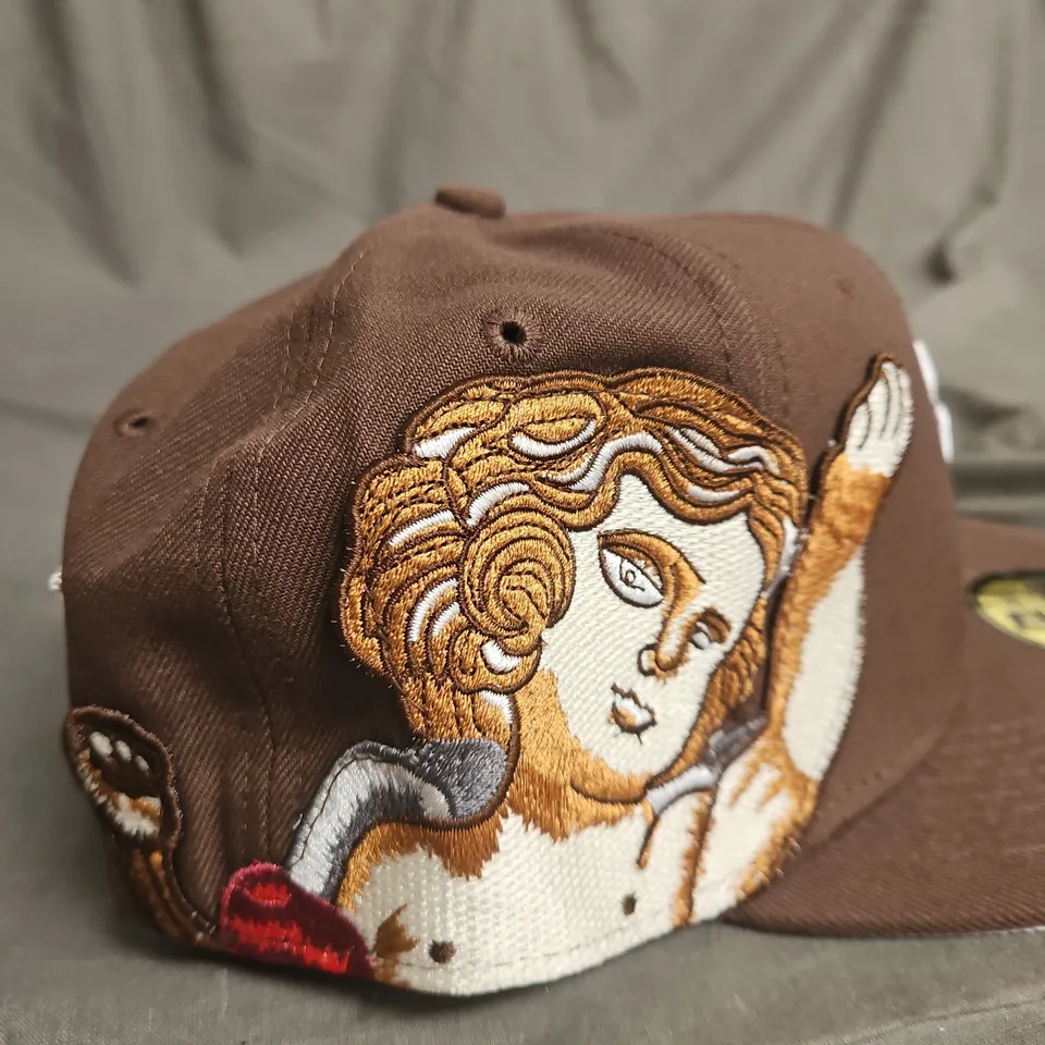 NEW ERA 59FIFTY YANKEES CAP – COOPERSTOWN COLLECTION, BROWN, SIZE 7 3/8
