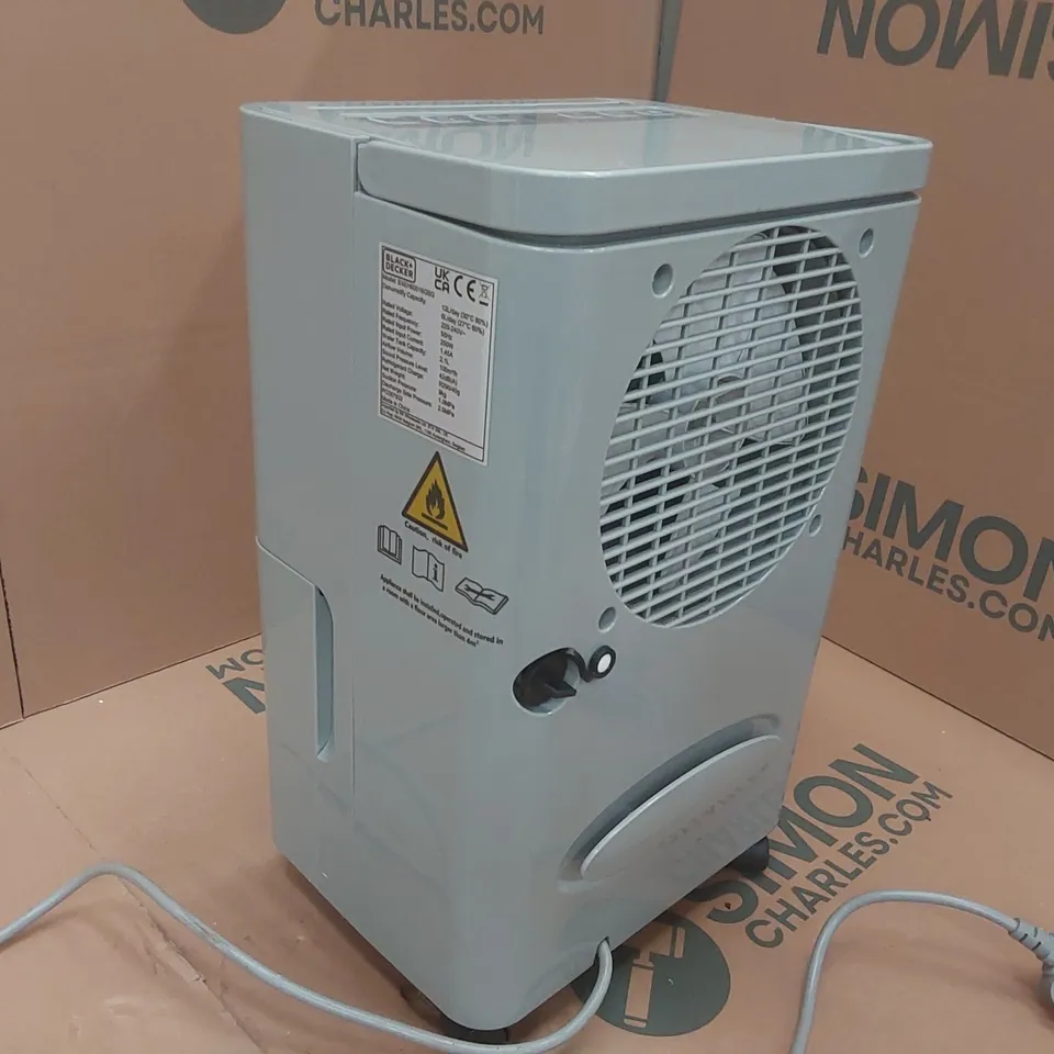 BLACK + DECKER BXEH60016GBG DEHUMIDIFIER