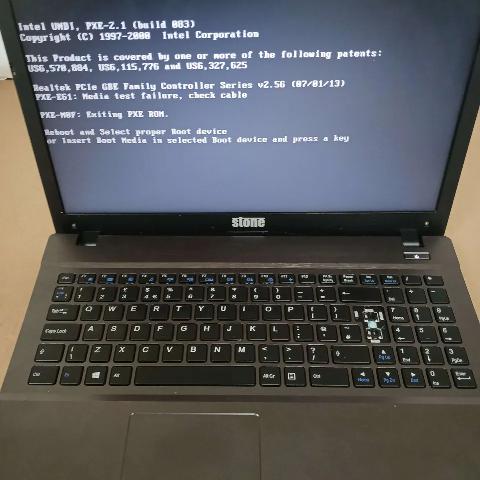 STONE W54_55SU1,SUW	15 INCH	I3-4100M 2.50GHZ