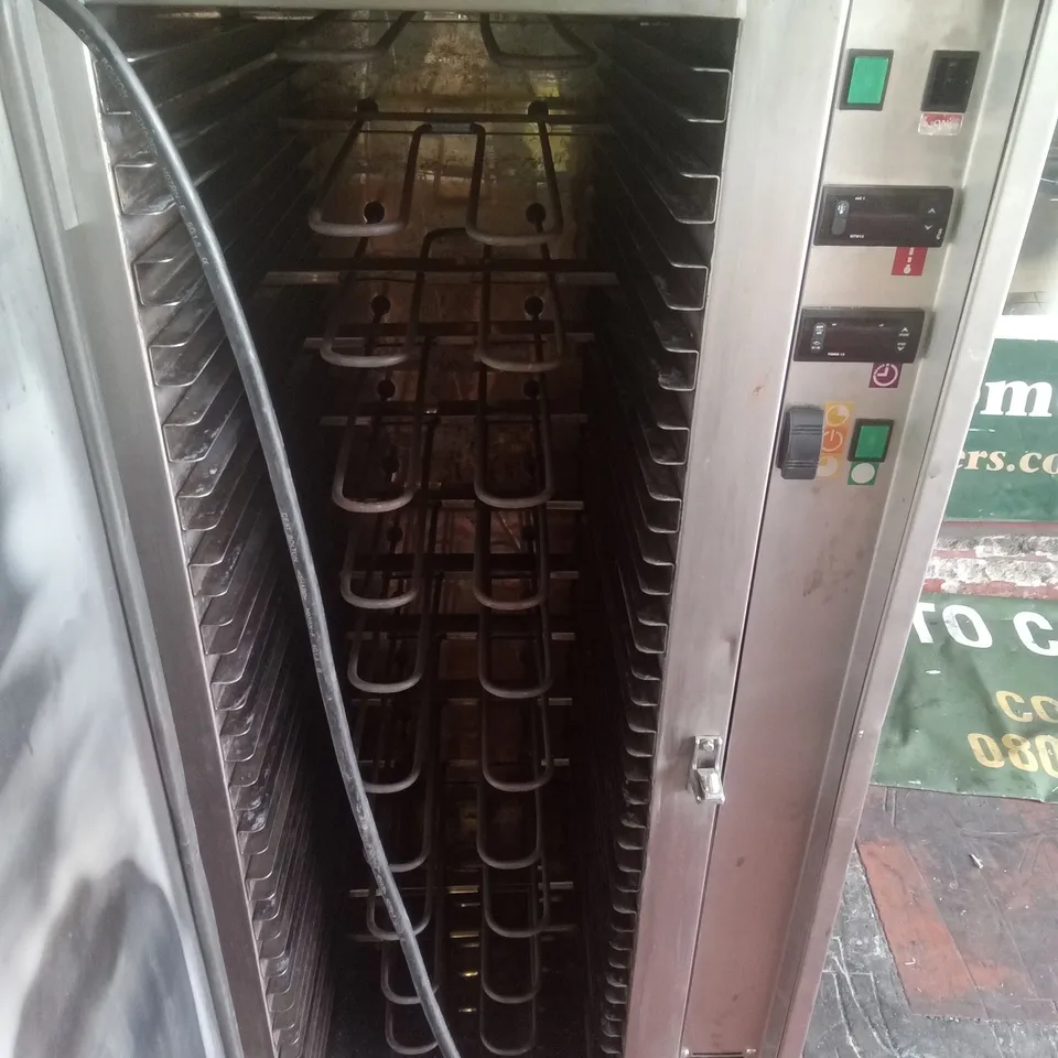 MOFFAT COMMERCIAL TRAY OVEN