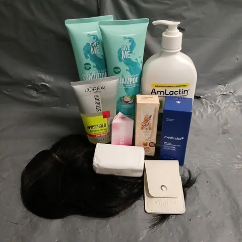 APPROXIMATELY 20 ASSORTED HEALTH & BEAUTY PRODUCTS TO INCLUDE GIVE ME SHAMPOO & CONDITIONER, AMUSE CHEEK TOK TOK, LANOLIPS LIP SCRUB, ETC