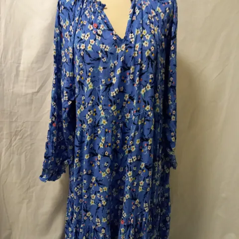 M&S BLUE FLORAL MAXI DRESS - SIZE 18