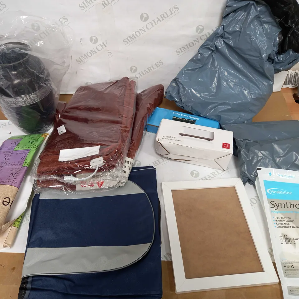 LOT OF APPROX 10 ASSORTED ITEMS TO INCLUDE HEATED BLANKETS, URN, COIN HOLDER ETC