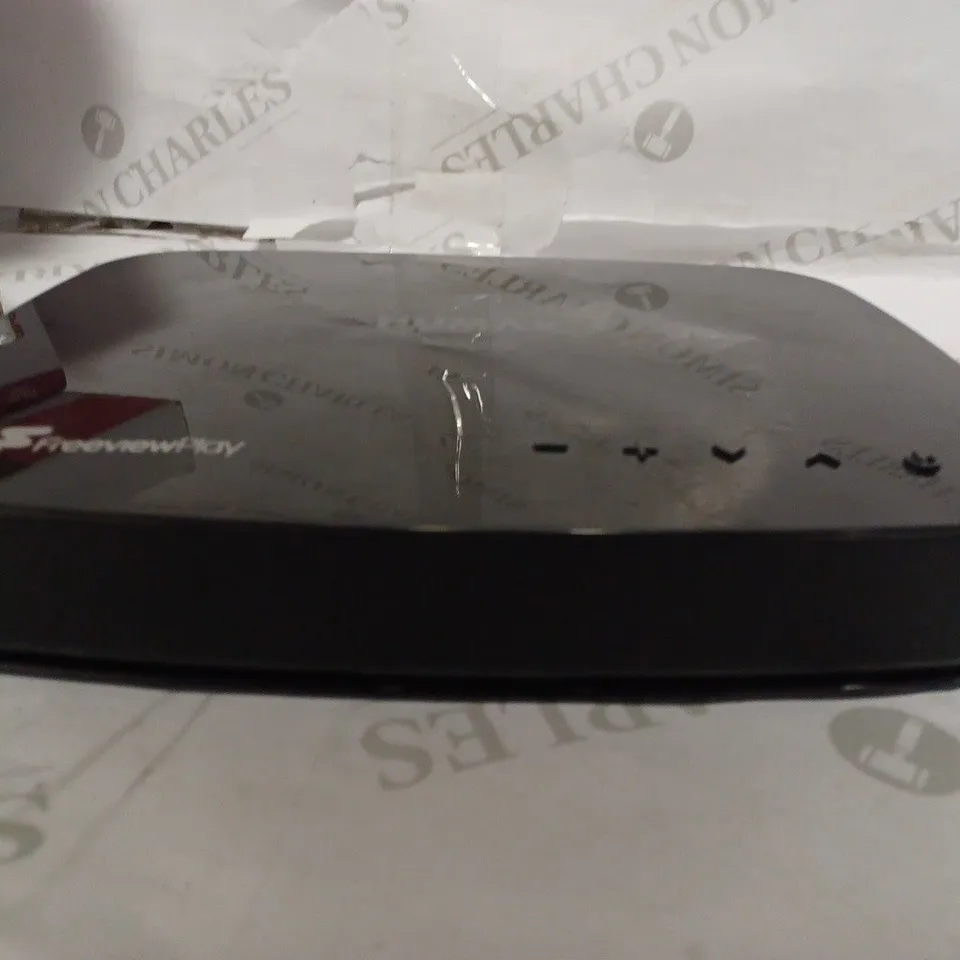 HUMAX AURA UHD FREEVIEW PLAY RECORDER 1TB 