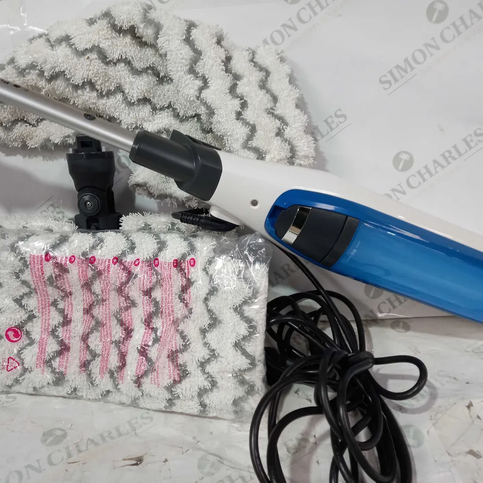 SHARK KLIK AND FLIP STEAM MOP